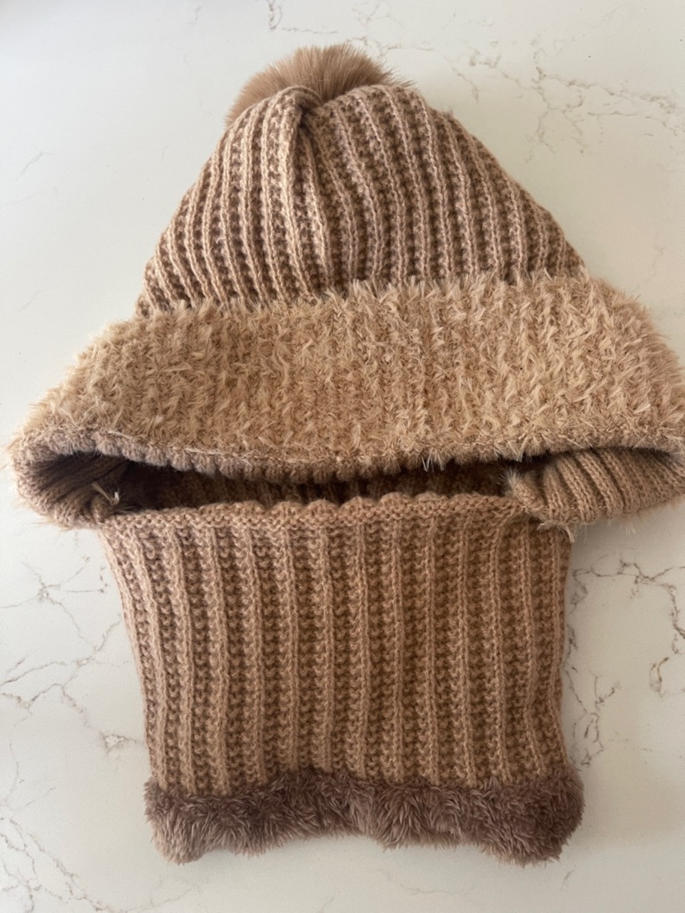 Cozy Cable Knit Pom Pom Beanie/Neck Warmer Combo with Faux Fur Trim - Camel NWT